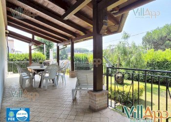 Foto 1 - Villa via Flacca salto
 
4636, Fondi - photo 1