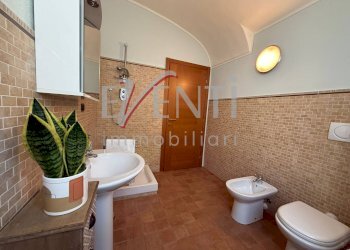 Foto 14 - Ufficio Piazza Vittorio Veneto
 
22, Pinerolo - foto 14