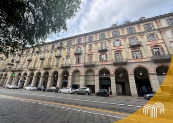 Foto 1 - Four-room apartment Via Cernaia
 
2, Torino - photo 1