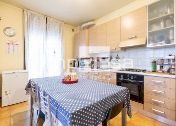 Foto 1 - Bilocale via lucchesi
 
1, Motta di Livenza - foto 1