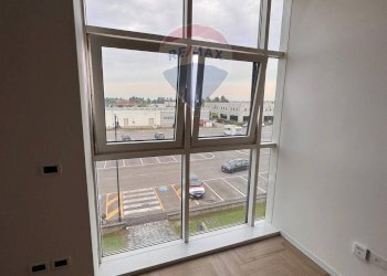 Stanza vuota - Trilocale Piazza Morselli
 
14, Castellucchio - foto 5