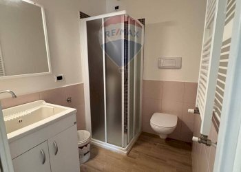 Bagno - Trilocale Piazza Morselli
 
14, Castellucchio - foto 15