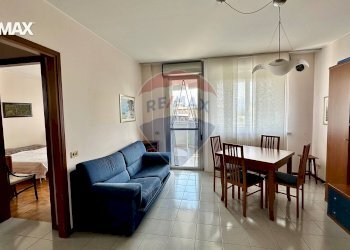 Sala da pranzo - Two-room apartment Via Giovannino De Grassi
 
33, Bergamo - photo 2