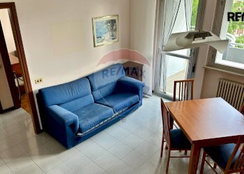 Sala da pranzo - Two-room apartment Via Giovannino De Grassi
 
33, Bergamo - photo 5