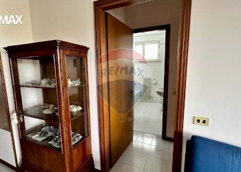 Hall / corridoio - Two-room apartment Via Giovannino De Grassi
 
33, Bergamo - photo 7