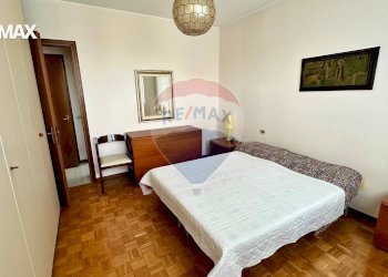 Camera / camera da letto - Two-room apartment Via Giovannino De Grassi
 
33, Bergamo - photo 19