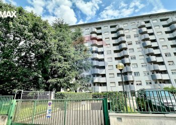 Edificio all\'aperto - Two-room apartment Via Giovannino De Grassi
 
33, Bergamo - photo 36