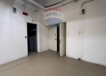 Stanza vuota - Locale Commerciale via Maranelli
 
9/11, Campobasso - foto 6