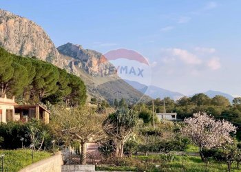 Vista delle montagne - Villa Via Federico II
 
9, Terrasini - foto 23