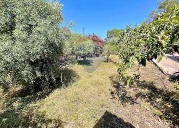 Giardino - Villa Via Federico II
 
9, Terrasini - foto 24