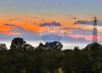 Vista delle montagne - Villa Via Federico II
 
9, Terrasini - foto 31