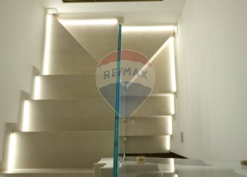 Scale - Villa Viale della Regione Siciliana Nord Ovest
 
11151, Palermo - foto 18