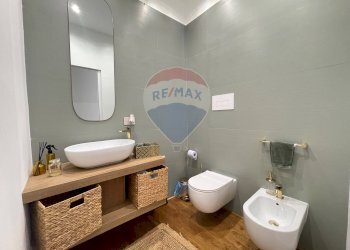 Bagno - Villa Viale della Regione Siciliana Nord Ovest
 
11151, Palermo - foto 19