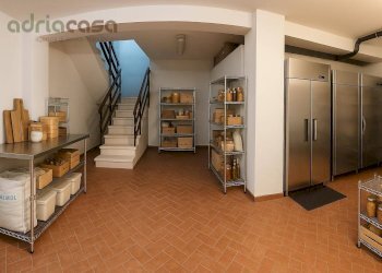 Foto 4 - Locale Commerciale via petrarca, Riccione - foto 4