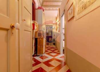 Hall / corridoio - Appartamento Viale Giovanni XXIII
 
67-71, Bitonto - foto 17