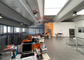 Ufficio - Capannone Contrada San Simeone S.P. Bari-Modugno Km 0, 800, Modugno - foto 9