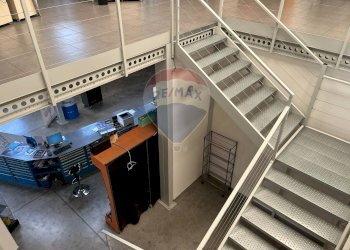 Scale - Capannone Contrada San Simeone S.P. Bari-Modugno Km 0, 800, Modugno - foto 20