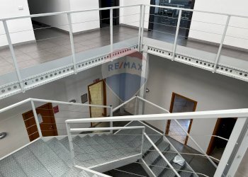 Scale - Capannone Contrada San Simeone S.P. Bari-Modugno Km 0, 800, Modugno - foto 21