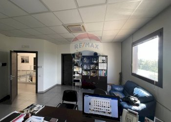 Ufficio - Capannone Contrada San Simeone S.P. Bari-Modugno Km 0, 800, Modugno - foto 35