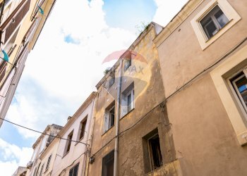 Edificio all\'aperto - Bilocale Sassari - foto 16