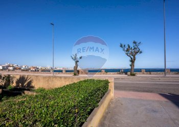 Edificio all\'aperto - Villa Bifamiliare Via Romagnosi
 
6/E, Porto Torres - foto 1