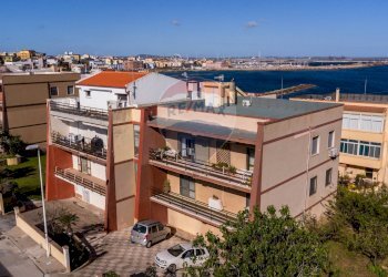Edificio all\'aperto - Villa Bifamiliare Via Romagnosi
 
6/E, Porto Torres - foto 17