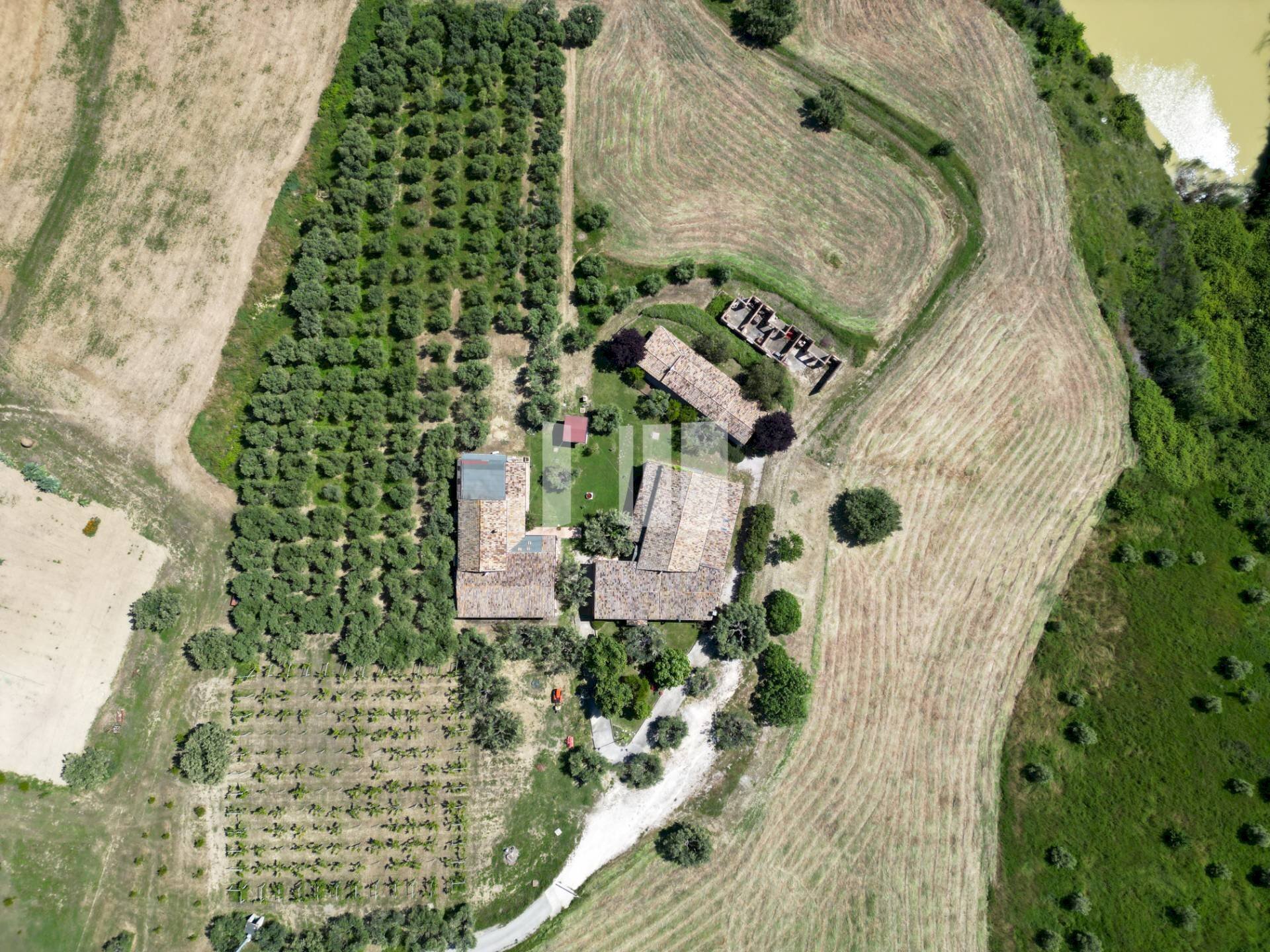 Foto 2 - Villa Località Volpe
 
7, Roseto degli Abruzzi - photo 2