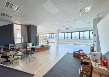 Foto 4 - Laboratorio Via Montegrappa
 
15, Ponzano Veneto - foto 4