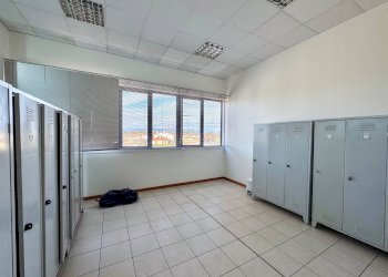 Foto 12 - Laboratorio Via Montegrappa
 
15, Ponzano Veneto - foto 12