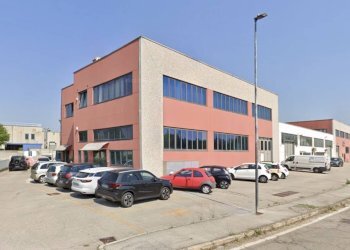 Foto 15 - Laboratorio Via Montegrappa
 
15, Ponzano Veneto - foto 15