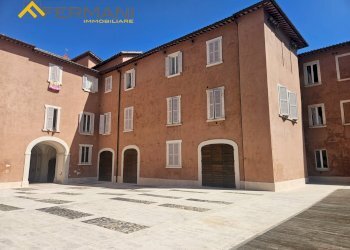 Foto 1 - Shop Ascoli Piceno - photo 1