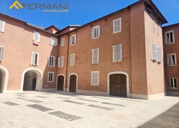 Foto 3 - Shop Ascoli Piceno - photo 3