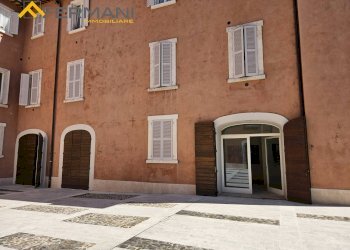 Foto 15 - Shop Ascoli Piceno - photo 15