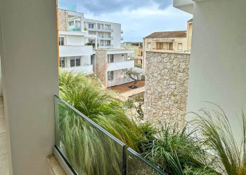 Foto 14 - Trilocale Via Carbia
 
14, Alghero - foto 14