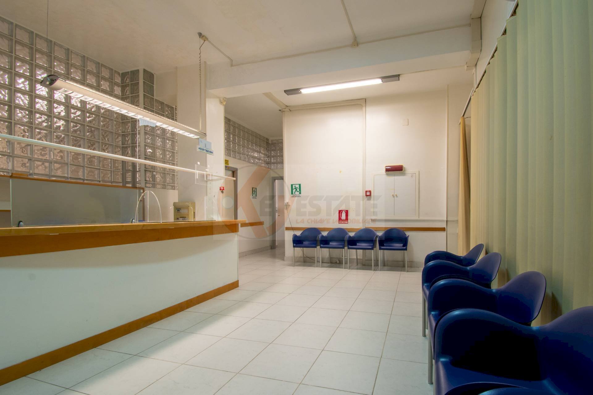 Foto 3 - Locale Commerciale via Sassari
61, Porto Torres - foto 3