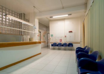 Foto 3 - Locale Commerciale via Sassari
 
61, Porto Torres - foto 3