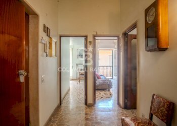 Foto 2 - Villa Giuseppe La Masa
 
99, Andria - photo 2