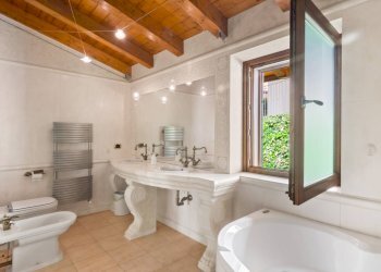 Foto 33 - Villa Via Milanesa
 
10/A3, Limone sul Garda - foto 33