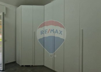 Non correlato - Three-room apartment Viale Ticino
 
10, Castelletto Sopra Ticino - photo 18