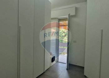 Camera / camera da letto - Three-room apartment Viale Ticino
 
10, Castelletto Sopra Ticino - photo 19