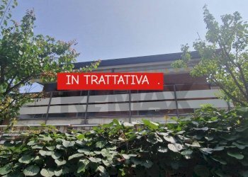 Edificio all\'aperto - Trilocale Viale Ticino
 
10, Castelletto Sopra Ticino - foto 1