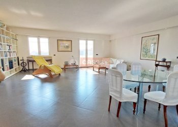 Foto 3 - Appartamento Via Valle d'Aosta
 
2, Albenga - foto 3