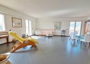 Foto 8 - Appartamento Via Valle d'Aosta
 
2, Albenga - foto 8