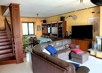 Foto 13 - Villa Via Monte Palavas
 
13, Luserna San Giovanni - foto 13