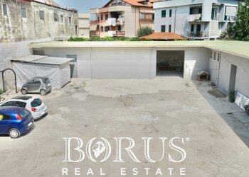 Foto 1 - Magazzino Via guglielmo marconi, Sant'Antimo - foto 1