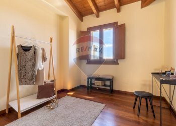 Camera / camera da letto - Villa a Schiera Via Parigi
 
34, Cagliari - foto 14