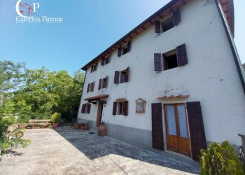 Foto 1 - Rustico via Rincine
 
19, Londa - foto 1