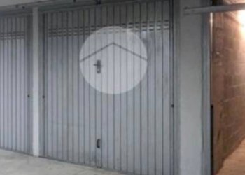 Foto 4 - Box via don gotti
 
23, Brembate di Sopra - foto 4