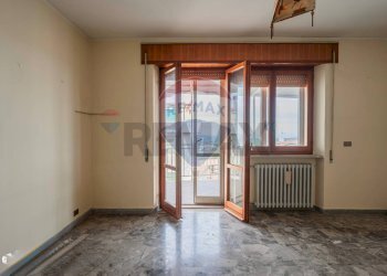 Stanza vuota - Villa Bifamiliare Montenero di Bisaccia - foto 3