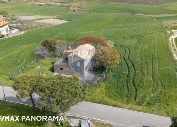 Foto 1 - Casa indipendente C/da Montalfano
 
44, Cupello - foto 1